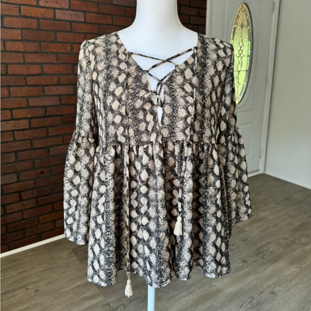 Show me your Mumu‎ Blouse